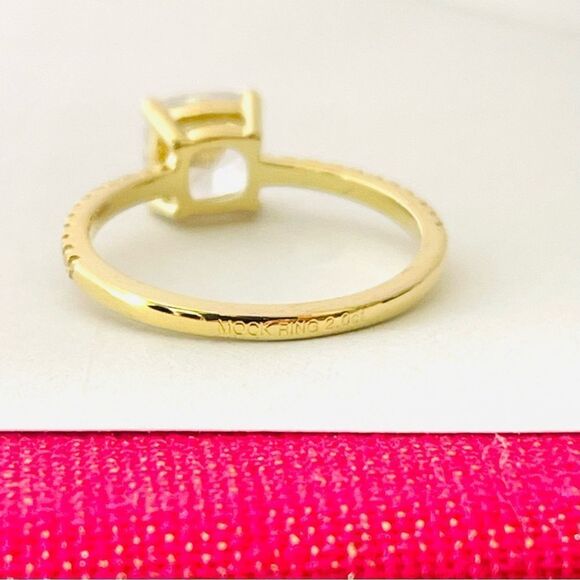 2.0 Carat Radiant Cut Cubic Zirconia Prong RING size 7 Gold plated - Picture 5 of 6